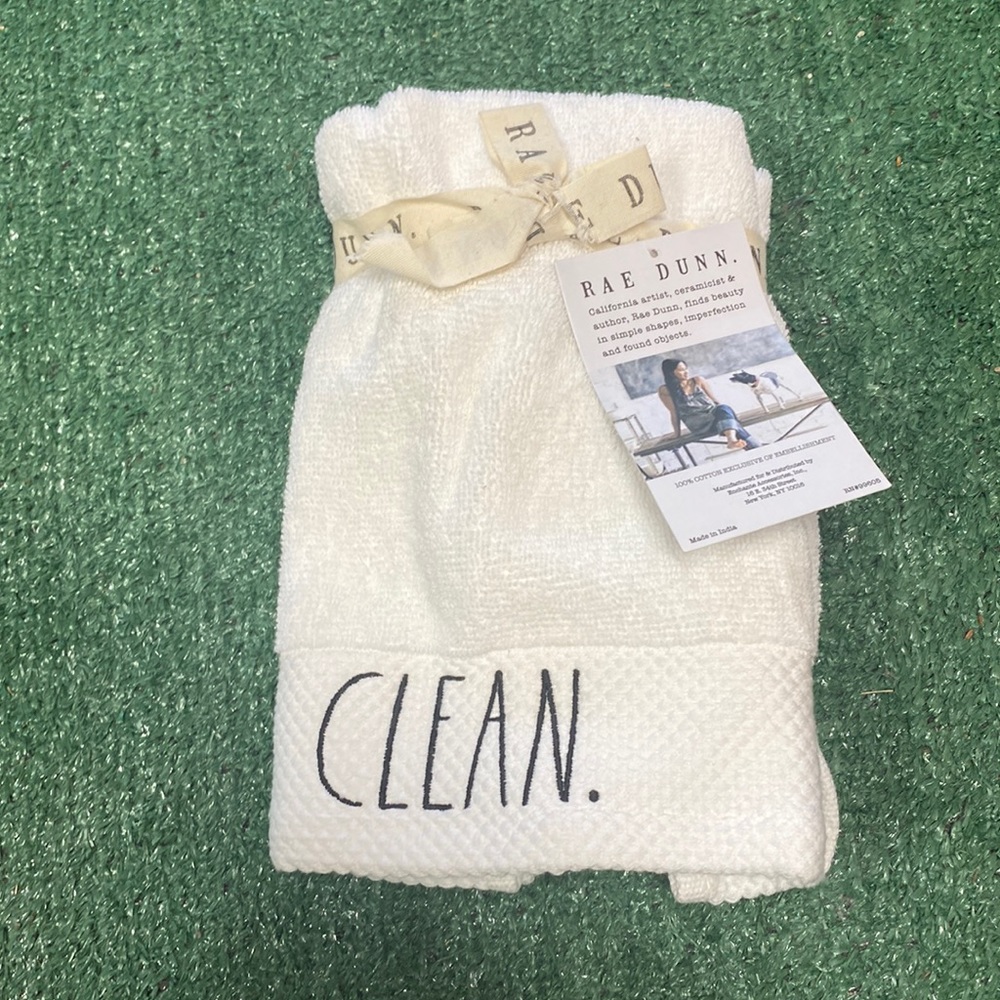 Rae Dunn | NWT White Bathroom Towels, Set of Two “Clean” + “Fresh”